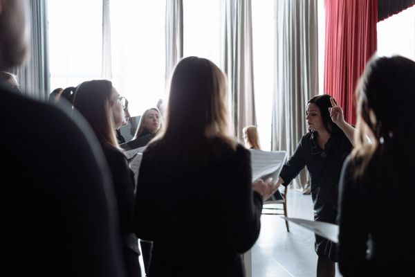 Découvrez les meilleurs cours de chant à Lyon pour tous